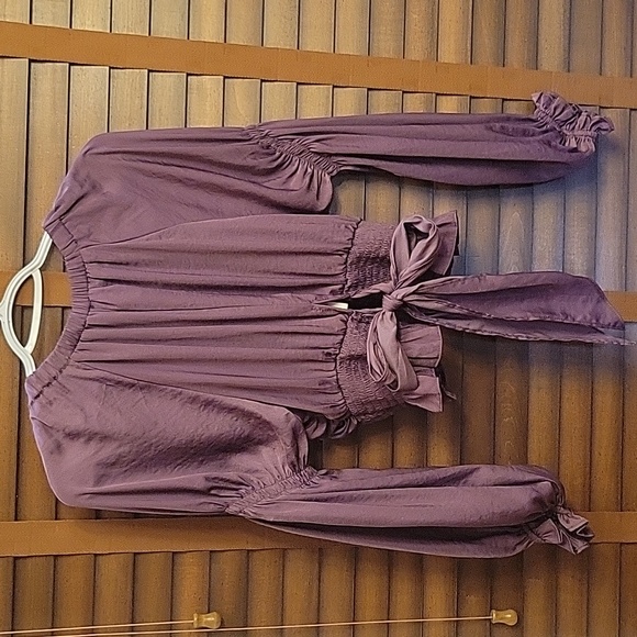 Crop top - Picture 2 of 4